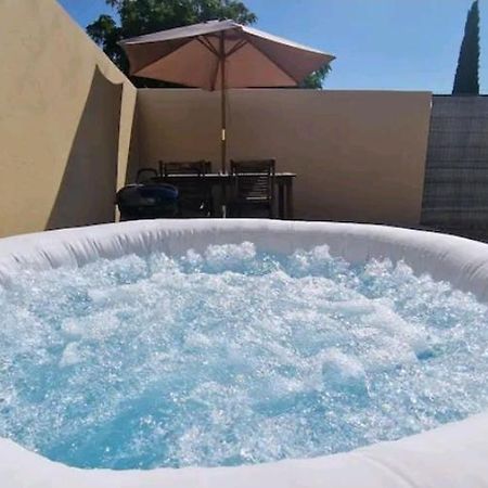 カルパントラ Cosy House Jacuzziヴィラ エクステリア 写真